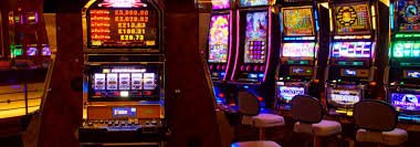 Tema brankas emas dalam slot